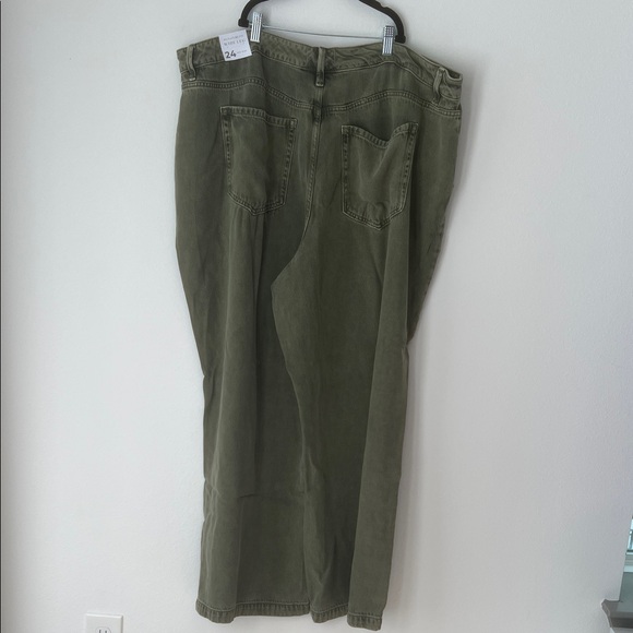 Lane Bryant Wide-Leg Pants - Picture 5 of 8